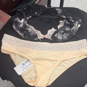 Elegant Lace Trimmed Panties in peach with matching multi colored design panty